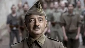 Задник до фильму"Mientras dure la guerra" #446934