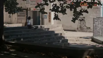 Задник до фильму"Будинок колібрі" #1013453