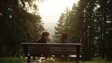 Задник до фильму"Young Hearts" #724626