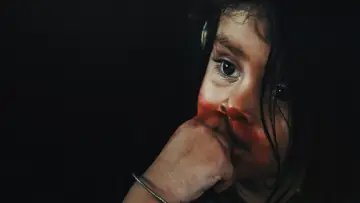 Задник до фильму"Pihu" #872000