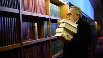 Задник до фільму "Le Mystère Henri Pick" #1810145