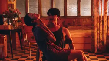 Задник до фильму"非分熟女" #892646