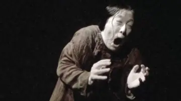 Задник до фільму "Butoh: Body on the Edge of Crisis" #1803771