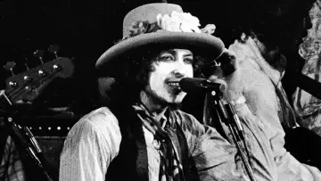 Задник до фильму"Rolling Thunder Revue: A Bob Dylan Story by Martin Scorsese" #458005