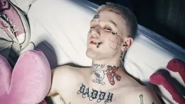 Задник до фильму"Усе для всіх: Lil Peep" #933884