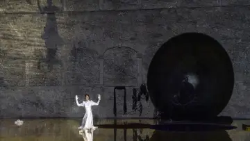 Задник до фільму "Strauss: Salome" #1634957