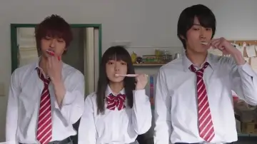 Задник до фільму "L♡DK ひとつ屋根の下、「スキ」がふたつ。" #455896