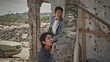 Задник до фільму "비공식작전" #374744