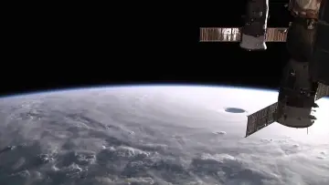 Задник до фільму "Climate Change: A Horizon Guide" #1632504