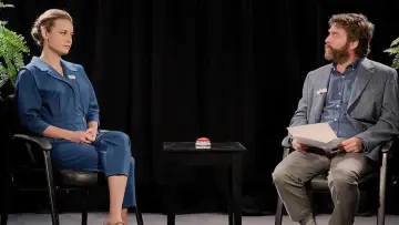 Задник до фільму "Між двома папоротями: Фільм" #1002918