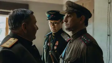 Задник до фильму"Август" #869382