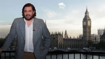 Задник до фільму "The Road to Brexit" #1619175