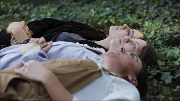 Задник до фільму "Mommy Would Never Hurt You" #1832485