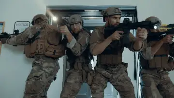 Задник до фильму"Alien Warfare" #475477