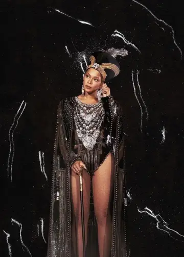 Постер до фильму"HOMECOMING: A film by Beyoncé" #1073504