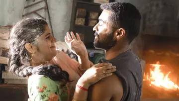 Задник до фильму"சூரரைப் போற்று" #980502