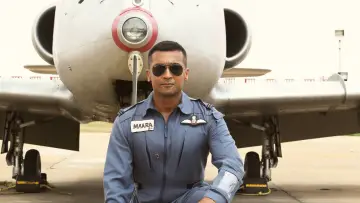 Задник до фильму"சூரரைப் போற்று" #980509