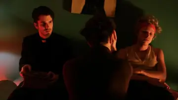 Задник до фильму"Father
