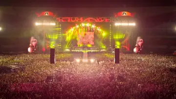 Задник до фильму"AC/DC: Live at River Plate" #417660