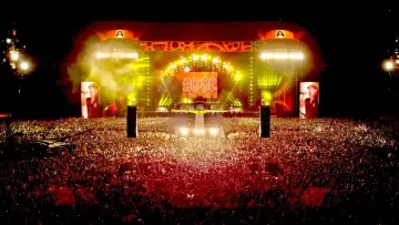 Задник до фильму"AC/DC: Live at River Plate" #417662