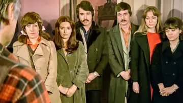 Задник до фильму"Gülen Gözler" #1164213