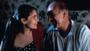 Відео до фільму Le Sourire — Déboire amoureux dans  "Le Sourire" (Claude Miller-1994)