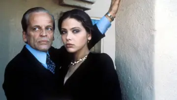 Задник до фільму "Love & Money" #974191