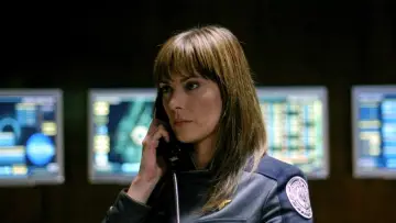 Задник до фильму"Battlestar Galactica: Razor" #240011
