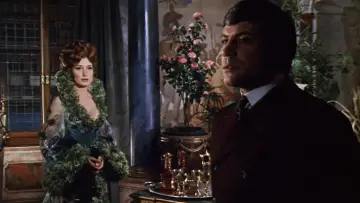 Задник до фільму "The Assassination Bureau" #1574356