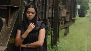 Задник до фильму"வாழ்த்துக்கள்" #1158992