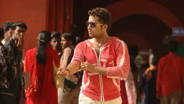 Задник до фильму"சில்லுனு ஒரு காதல்" #1146393