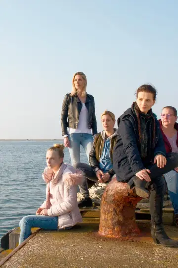 Постер до фильму"Ouistreham" #190832