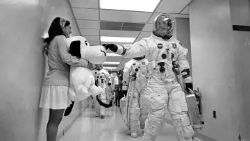 Задник до фильму"Peanuts in Space: Secrets of Apollo 10" #1012662