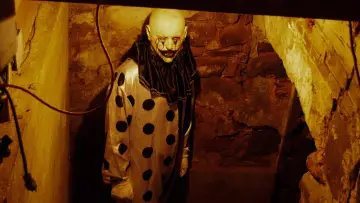 Задник до фильму"Hell House LLC III: Lake of Fire" #435624