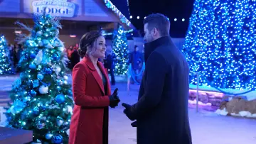 Задник до фільму "Christmas at Dollywood" #1870095