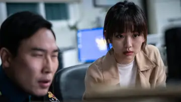 Задник до фильму"미드나이트" #322812