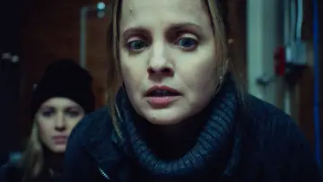 Задник до фильму"Locked In" #418064