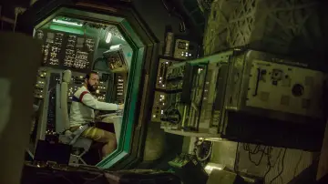 Задник до фильму"Космонавт" #612696