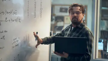 Задник до фильму"Не дивіться вгору" #615199