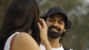 Задник до фильму"ഹൃദയം" #836591