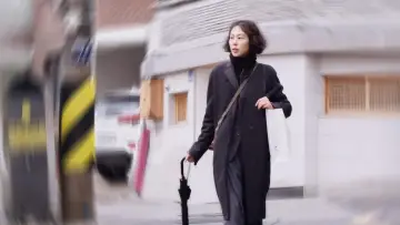 Задник до фільму "도망친 여자" #1036007
