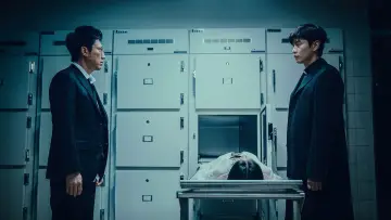 Задник до фильму"사흘" #621504