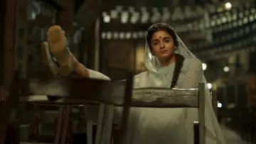 Задник до фильму"गंगूबाई काठियावाड़ी" #327512