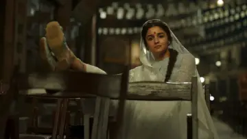 Задник до фильму"गंगूबाई काठियावाड़ी" #327517