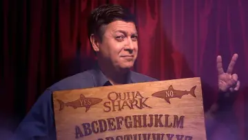 Задник до фільму "Ouija Shark" #498099