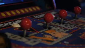 Задник до фильму"Insert Coin" #501636