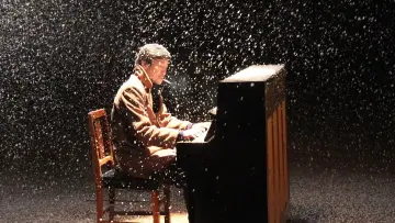 Задник до фільму "钢的琴" #1820353