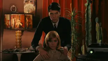 Задник до фильму"La Prisonnière" #500742