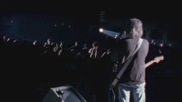 Задник до фильму"Nirvana: Live at the Paramount" #1059585