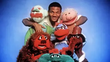 Задник до фільму "Being Elmo: A Puppeteer